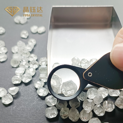 डीईएफ रंग VS 13ct 13.5ct 14Ct एचपीएचटी कच्चे हीरे